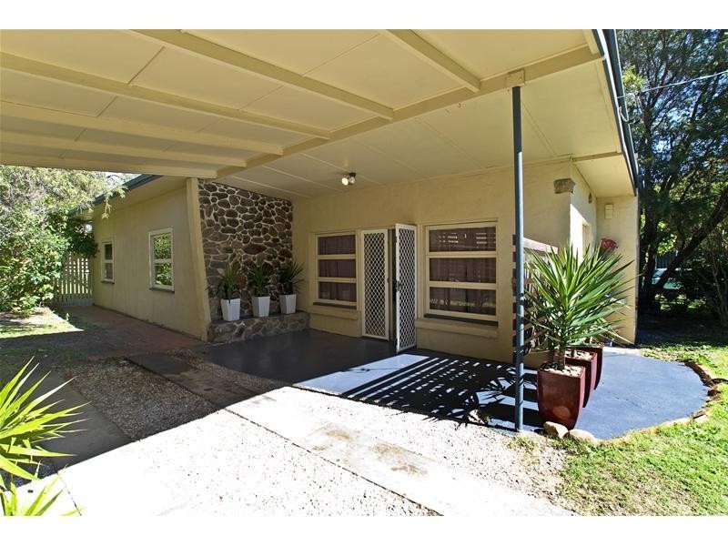 14 Bright Avenue, Labrador QLD 4215