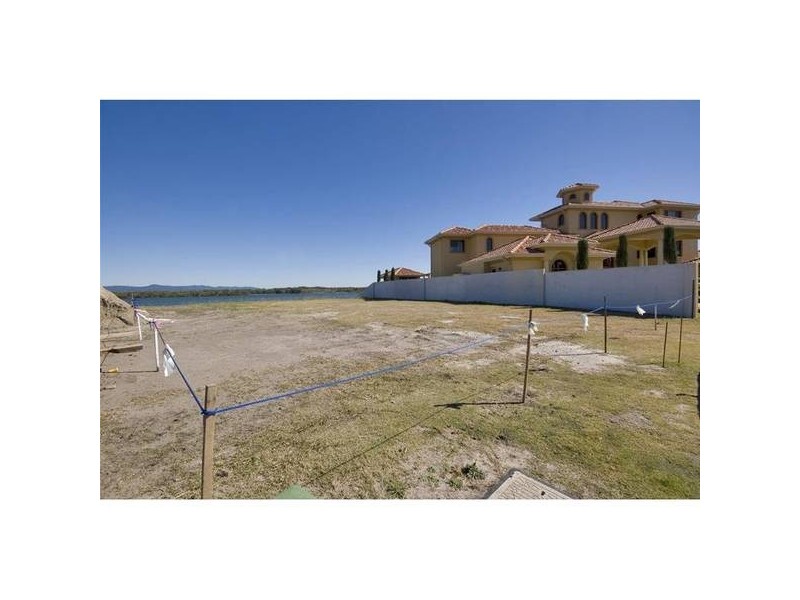 51 Knightsbridge Parade West, Sovereign Islands QLD 4216