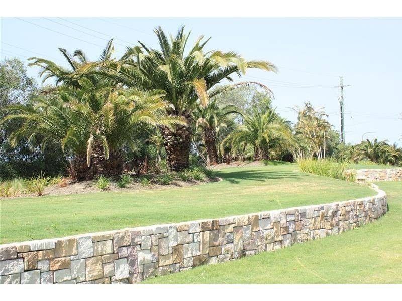 21 Peter Senior Drive, Hope Island QLD 4212