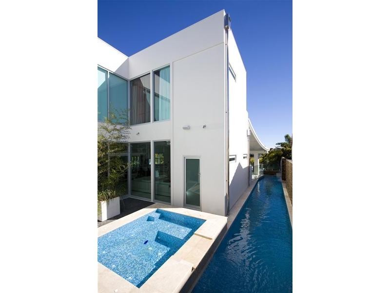 Hope Island QLD 4212