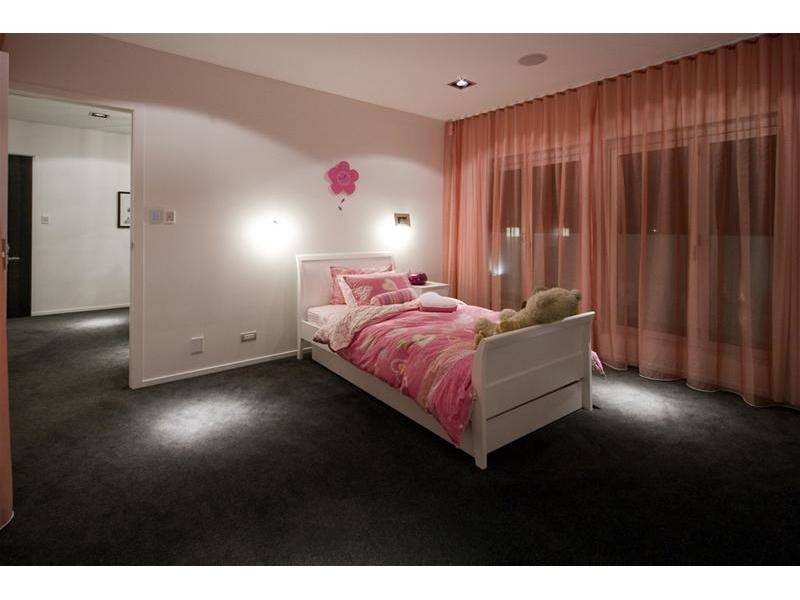 Hope Island QLD 4212