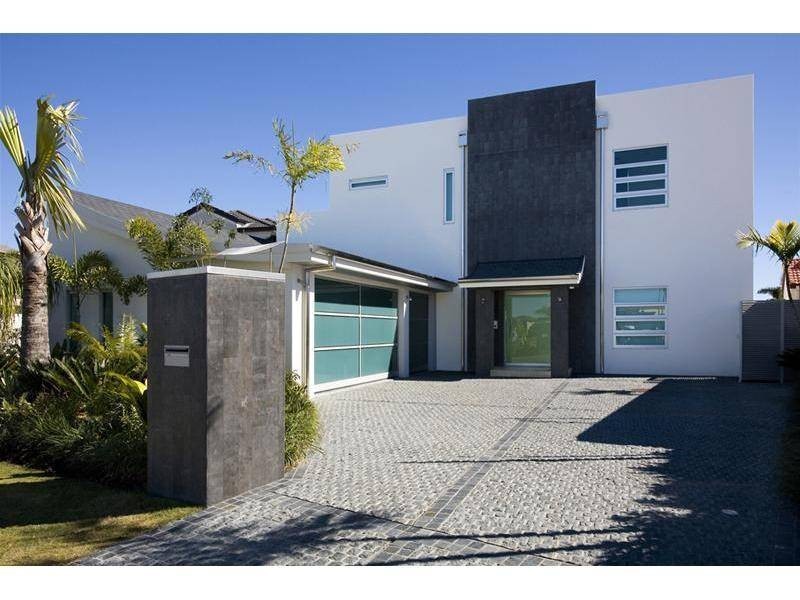 Hope Island QLD 4212