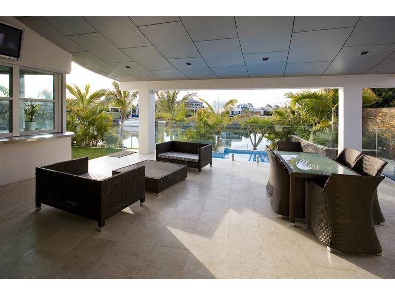 Hope Island QLD 4212