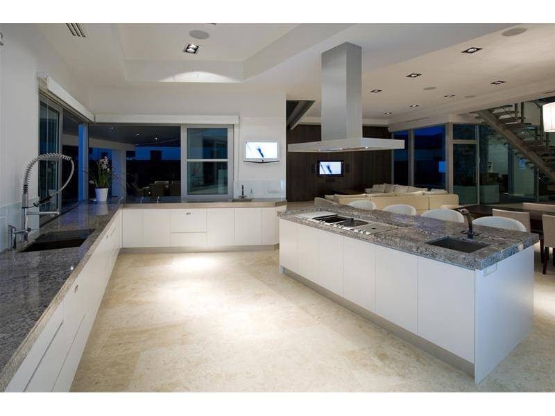 Hope Island QLD 4212