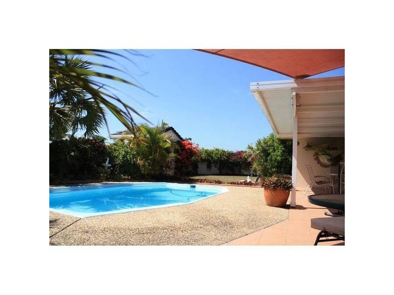 41 Walter Raleigh Crescent, Hollywell QLD 4216