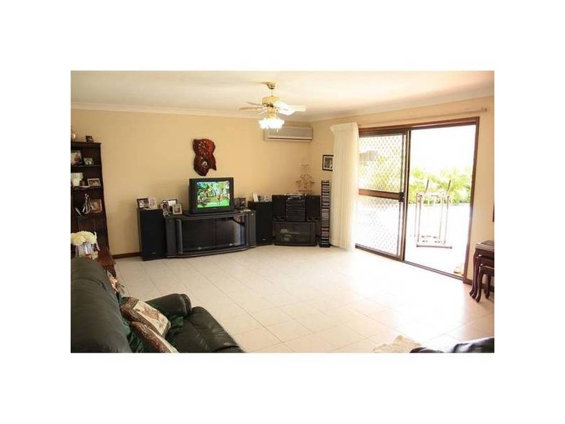 41 Walter Raleigh Crescent, Hollywell QLD 4216