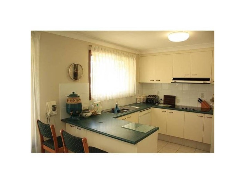 41 Walter Raleigh Crescent, Hollywell QLD 4216