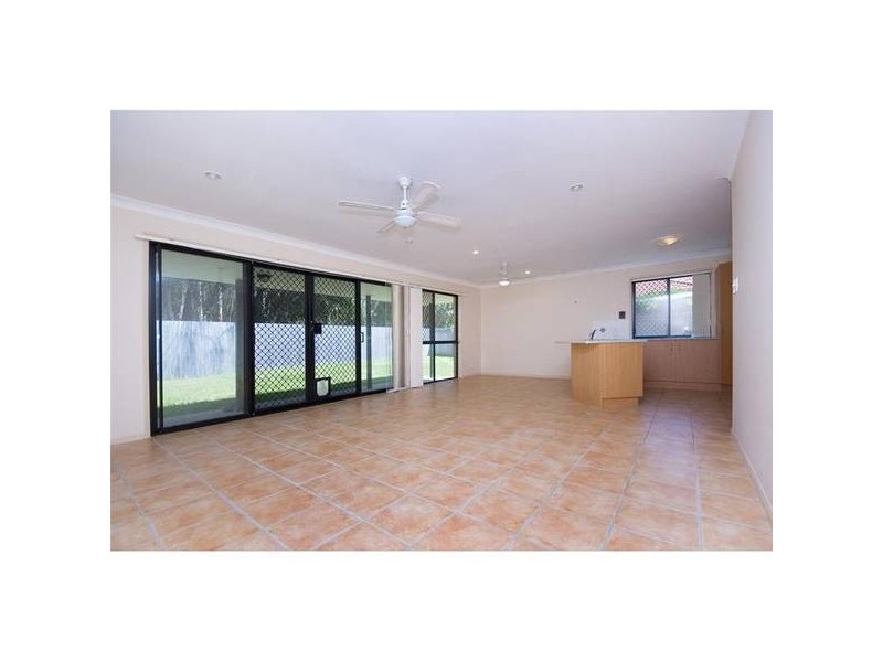 2/10 Ashlee Court, Coombabah QLD 4216