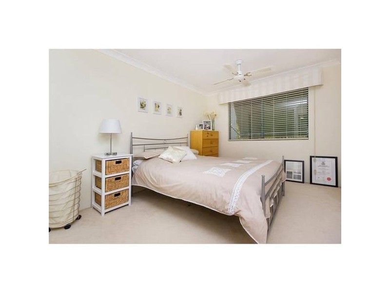 3/3 Lee Road, Runaway Bay QLD 4216