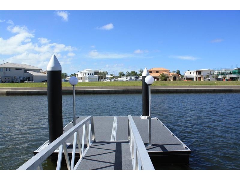 2/29 South Quay Drive, Biggera Waters QLD 4216