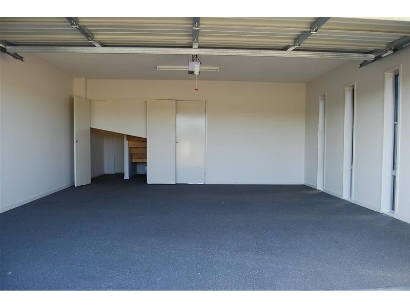 2/29 South Quay Drive, Biggera Waters QLD 4216