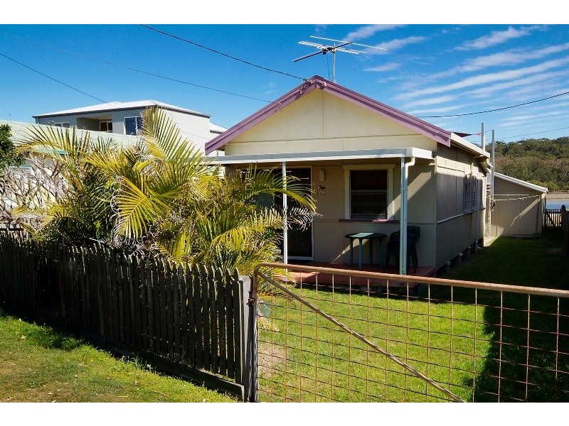 49 Riverside Drive, Wooli NSW 2462