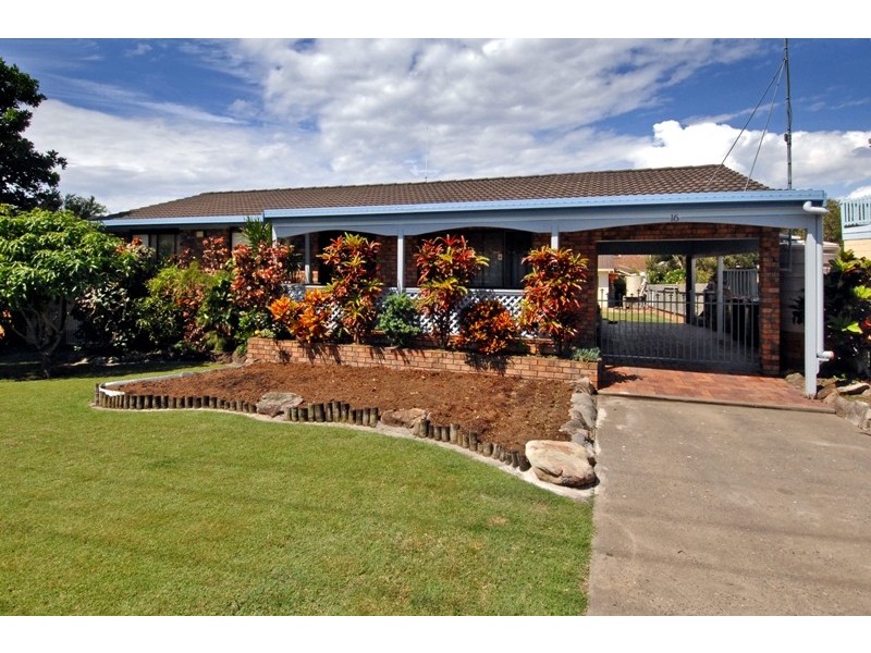 16 Hiawatha Road, Minnie Water NSW 2462