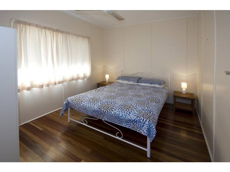 4 Banksia Street, Minnie Water NSW 2462