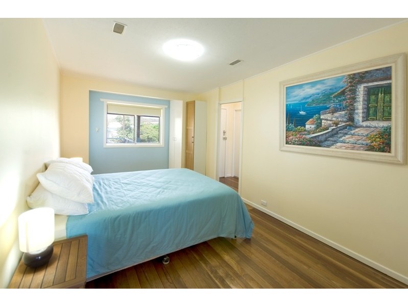 31 Waratah Cres, Minnie Water NSW 2462