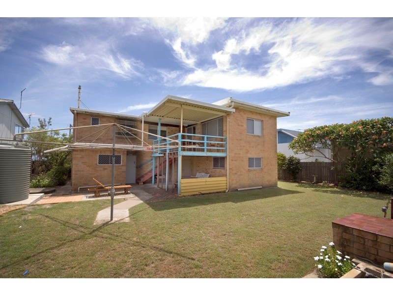 31 Waratah Cres, Minnie Water NSW 2462