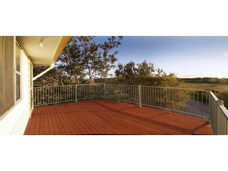 15 Hiawatha Road, Minnie Water NSW 2462