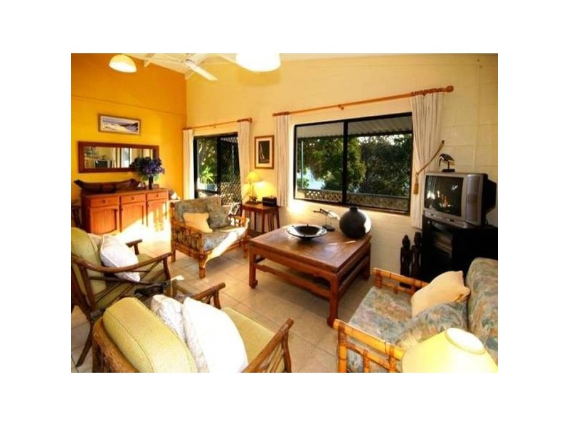 Unit 4/69 Riverside Drive, Wooli NSW 2462