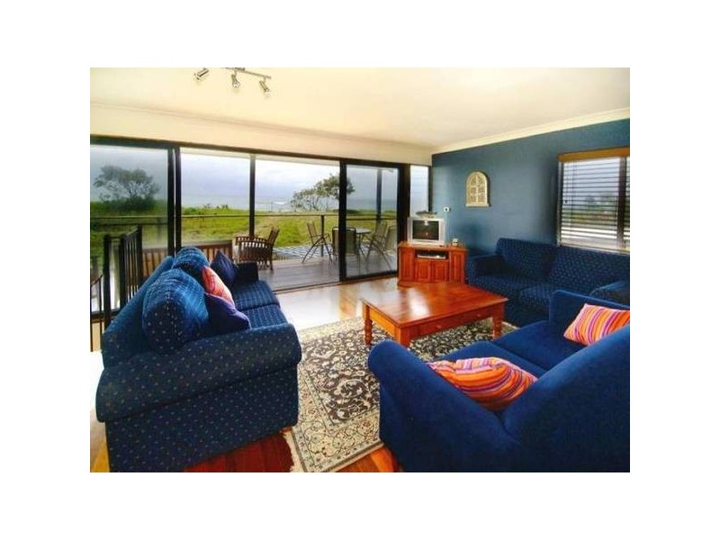 74 Main Street, Wooli NSW 2462
