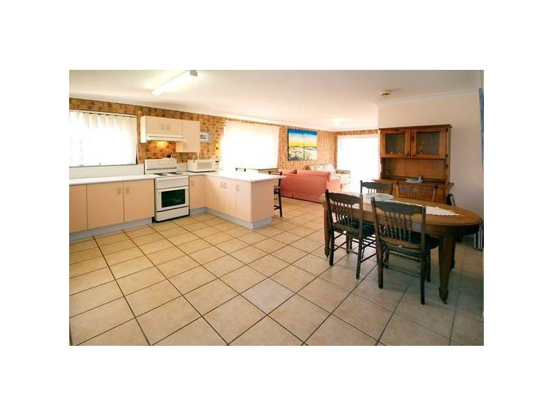 4 Wisteria Crescent, Minnie Water NSW 2462