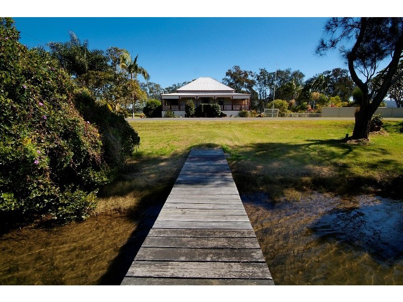 275 Warregah Island Road, Chatsworth NSW 2469