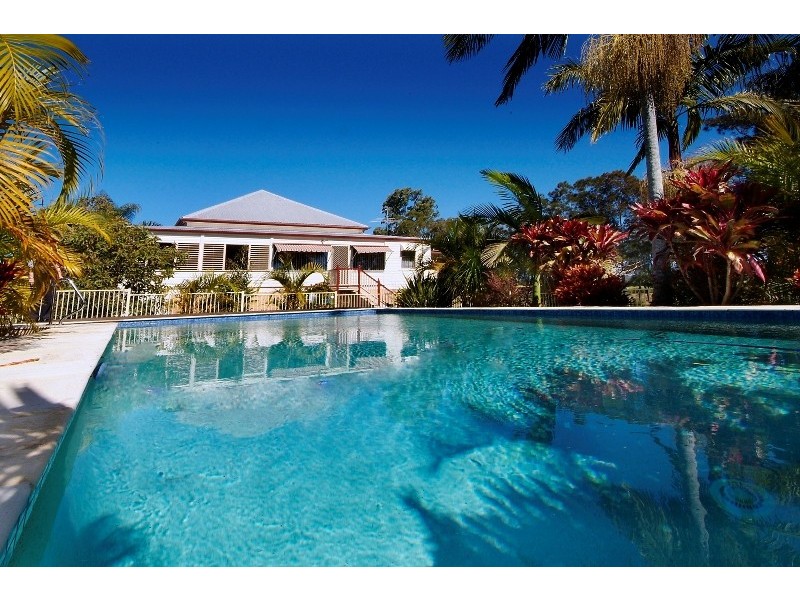 275 Warregah Island Road, Chatsworth NSW 2469