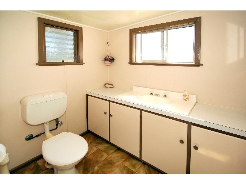 275 Warregah Island Road, Chatsworth NSW 2469