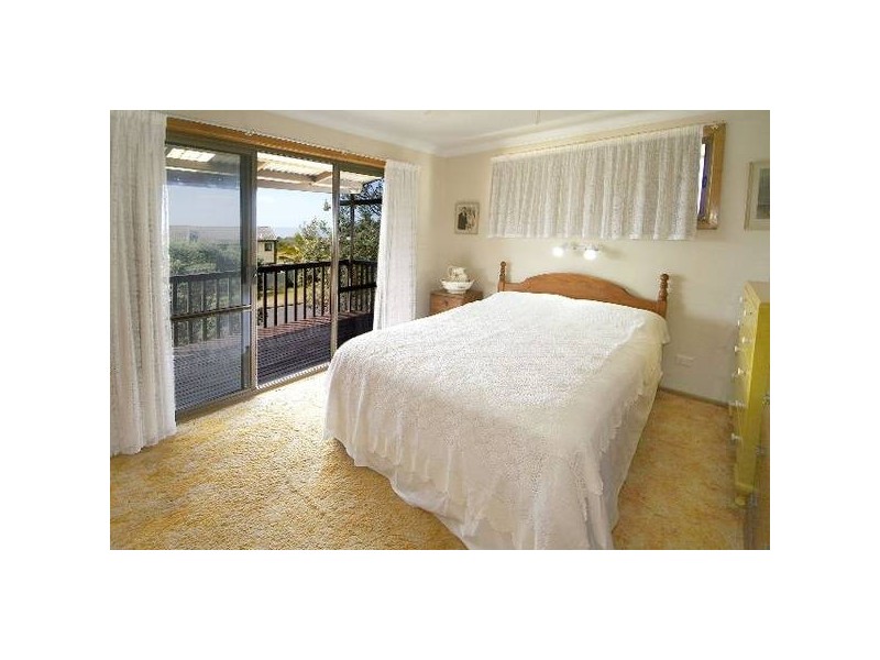 3 Acacia Street, Minnie Water NSW 2462