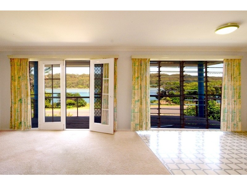 27 Riverside Drive, Wooli NSW 2462