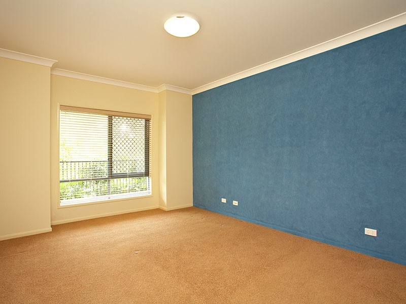 37 Douglas Circuit, North Lakes QLD 4509