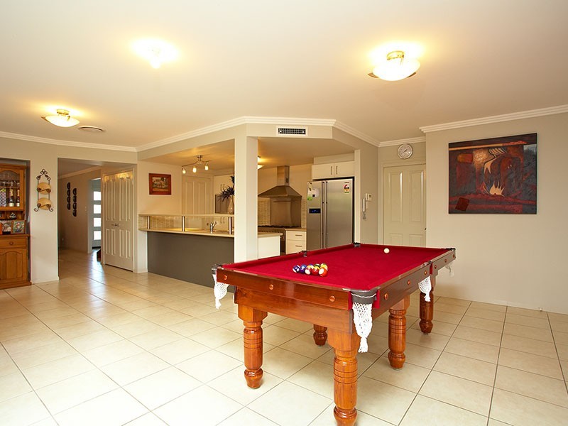 10 Tamarind Street, North Lakes QLD 4509