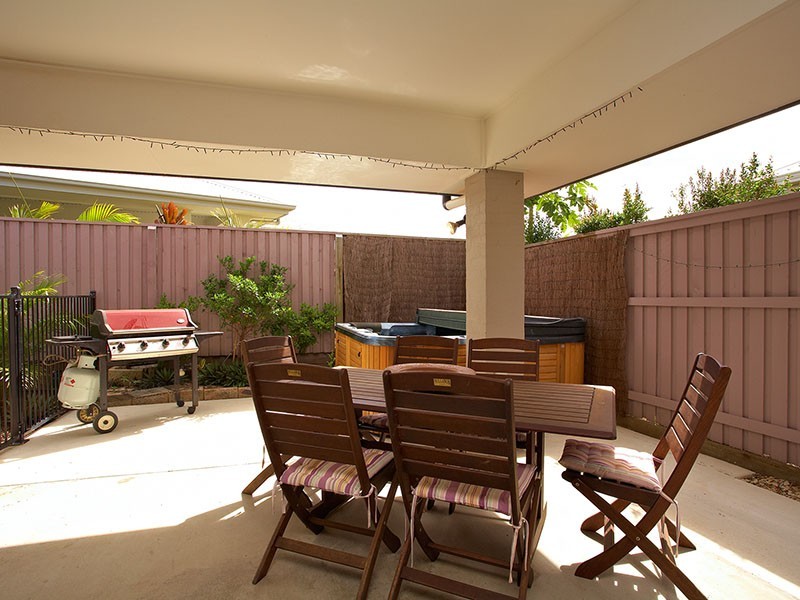 10 Tamarind Street, North Lakes QLD 4509