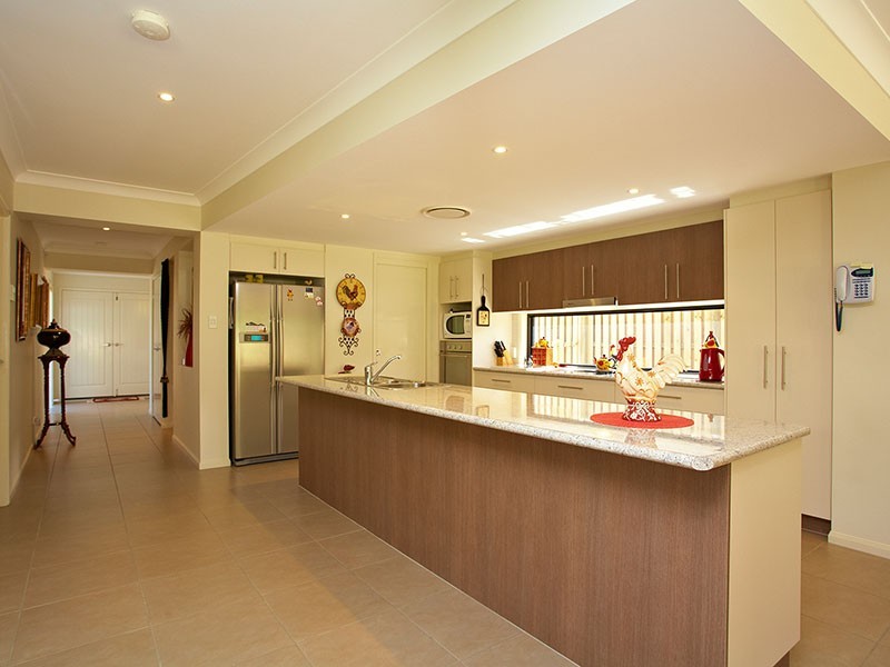 29 Kennedia Court, North Lakes QLD 4509