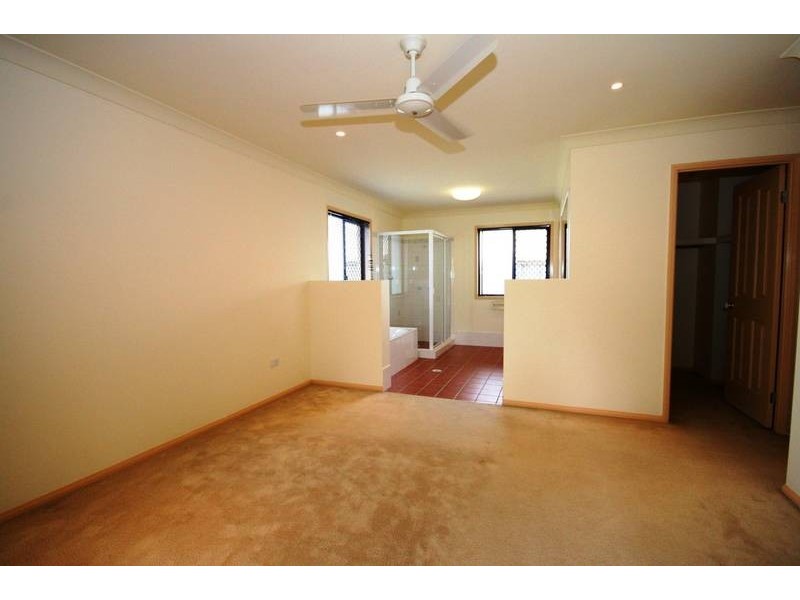 20 Campion Dr, North Lakes QLD 4509