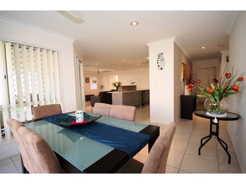 28 Baybreeze Cr, Murrumba Downs QLD 4503