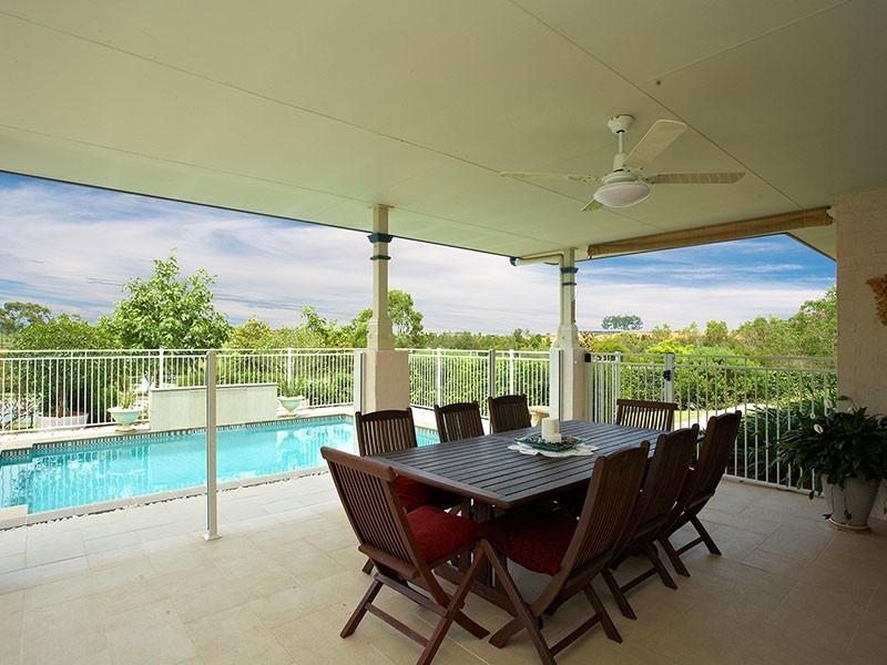 28 Lochside Drive, North Lakes QLD 4509