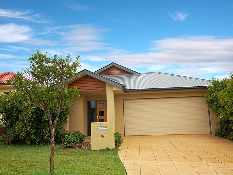 11 Parry Street, North Lakes QLD 4509