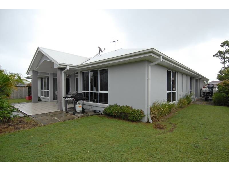 120 Copeland Drive, North Lakes QLD 4509