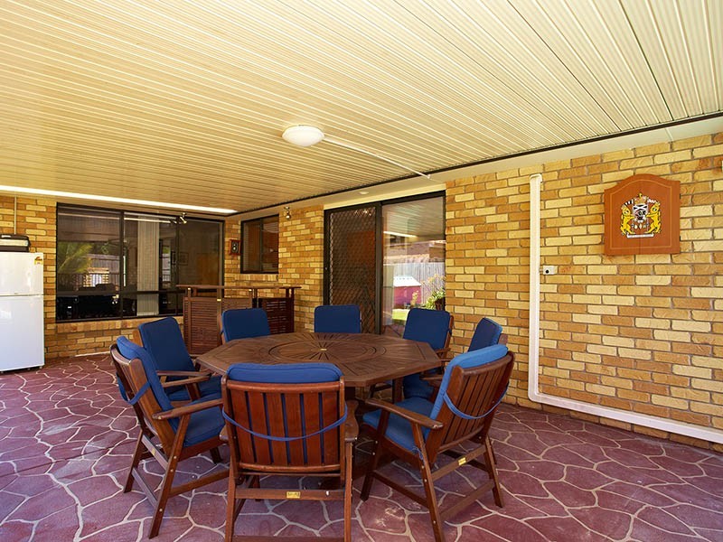 1 Spingsure Parade, North Lakes QLD 4509