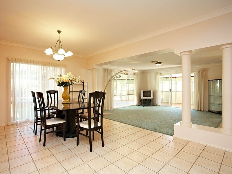 21 Cooksland Crescent, North Lakes QLD 4509