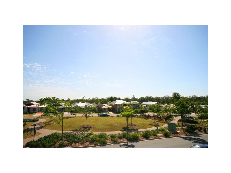 15 Echidna parade, North Lakes QLD 4509