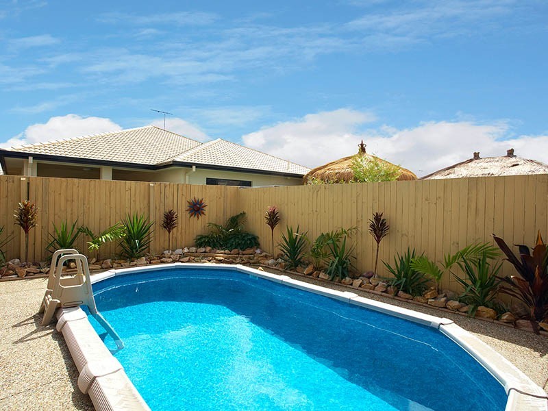 42 Kurrajong Circuit, North Lakes QLD 4509