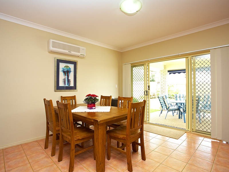 42 Kurrajong Circuit, North Lakes QLD 4509