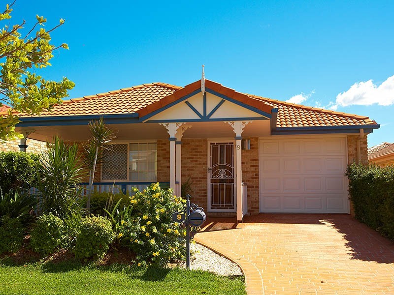 9 Canundra Street, North Lakes QLD 4509