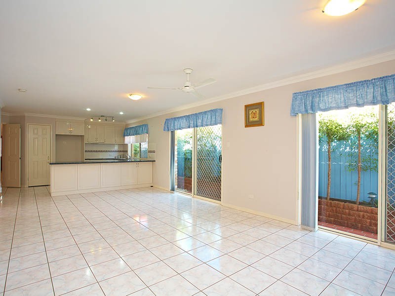 9 Canundra Street, North Lakes QLD 4509