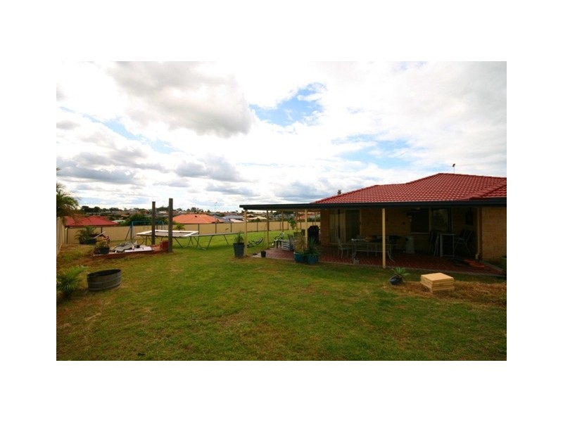 2 Barculdie Crescent, Deception Bay QLD 4508