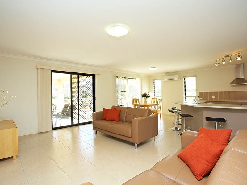 2 Jaeger Court, Mango Hill QLD 4509