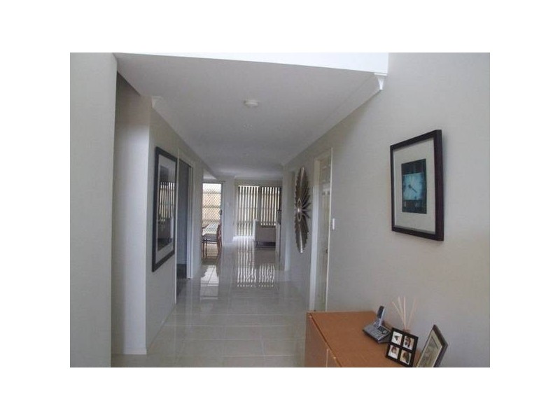 North Lakes QLD 4509