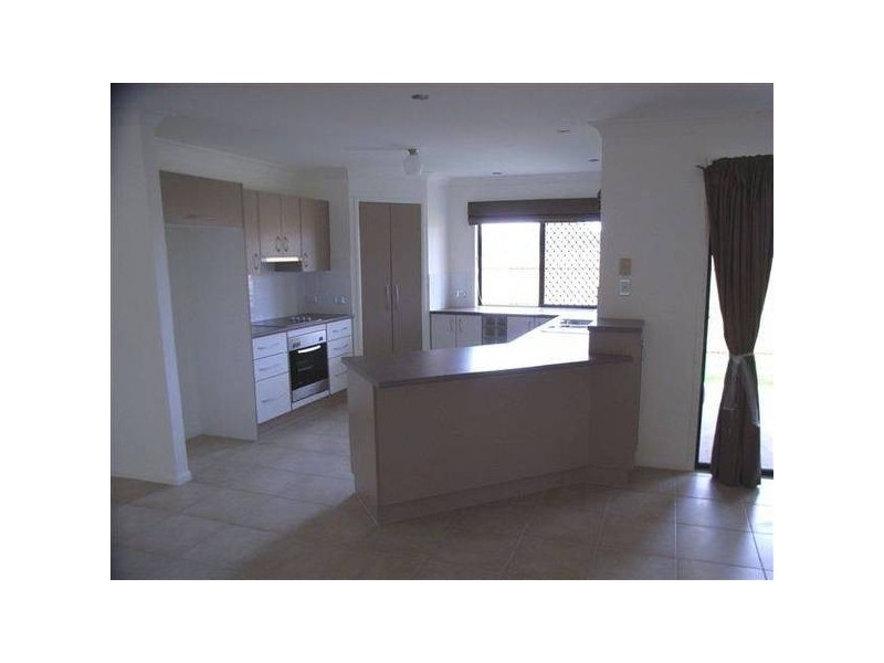 North Lakes QLD 4509