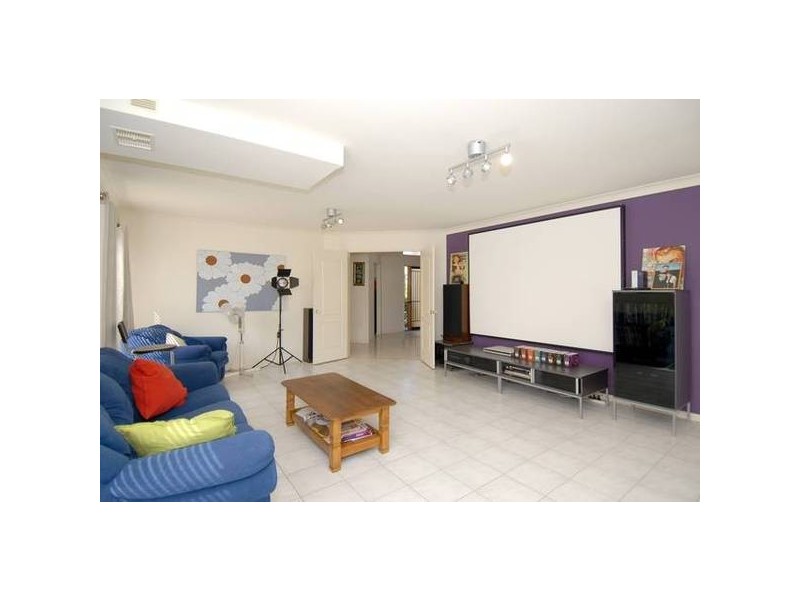 North Lakes QLD 4509